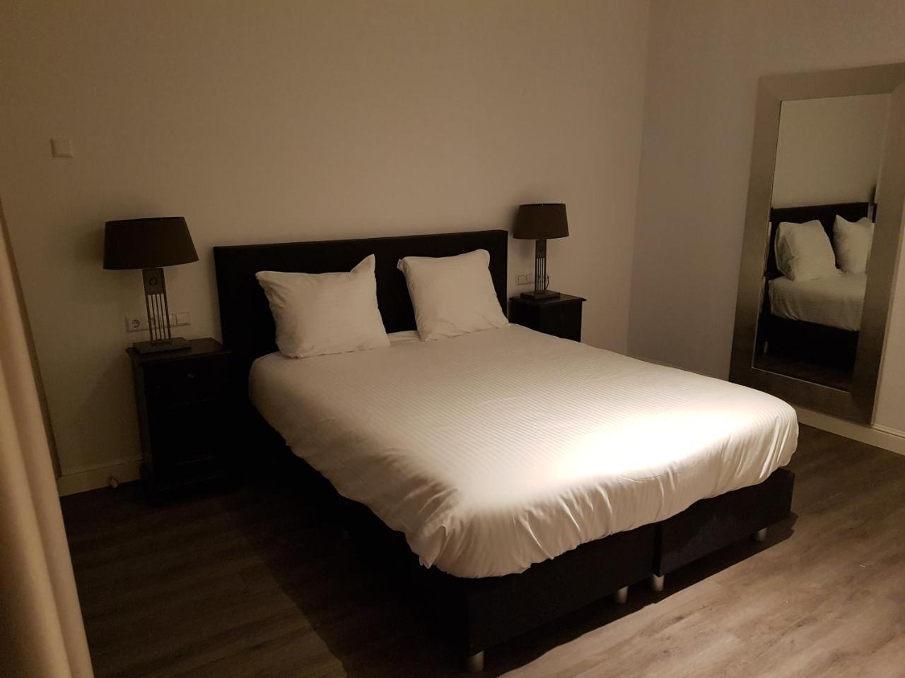 Hotel De Lis Lisse Eksteriør bilde