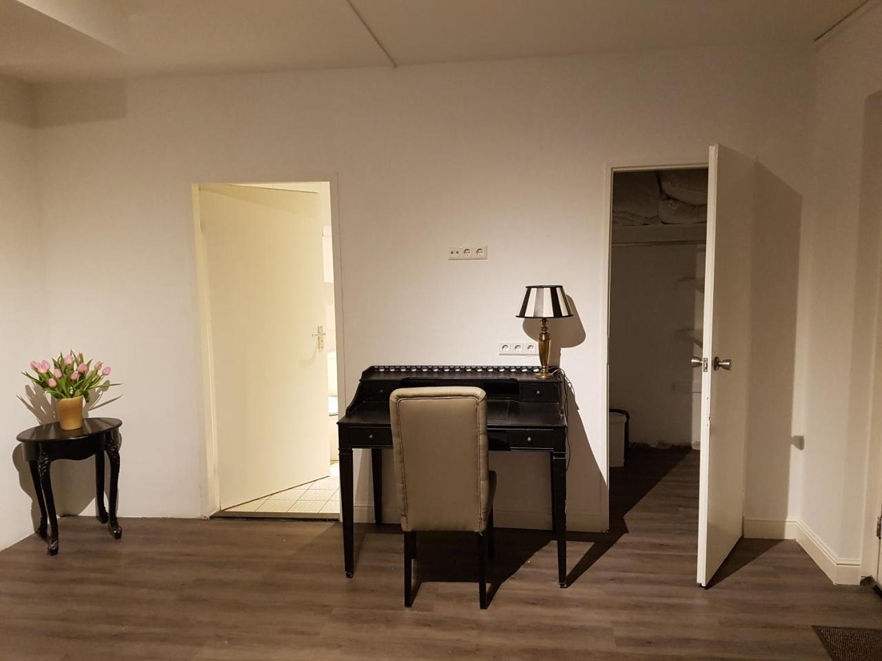 Hotel De Lis Lisse Eksteriør bilde